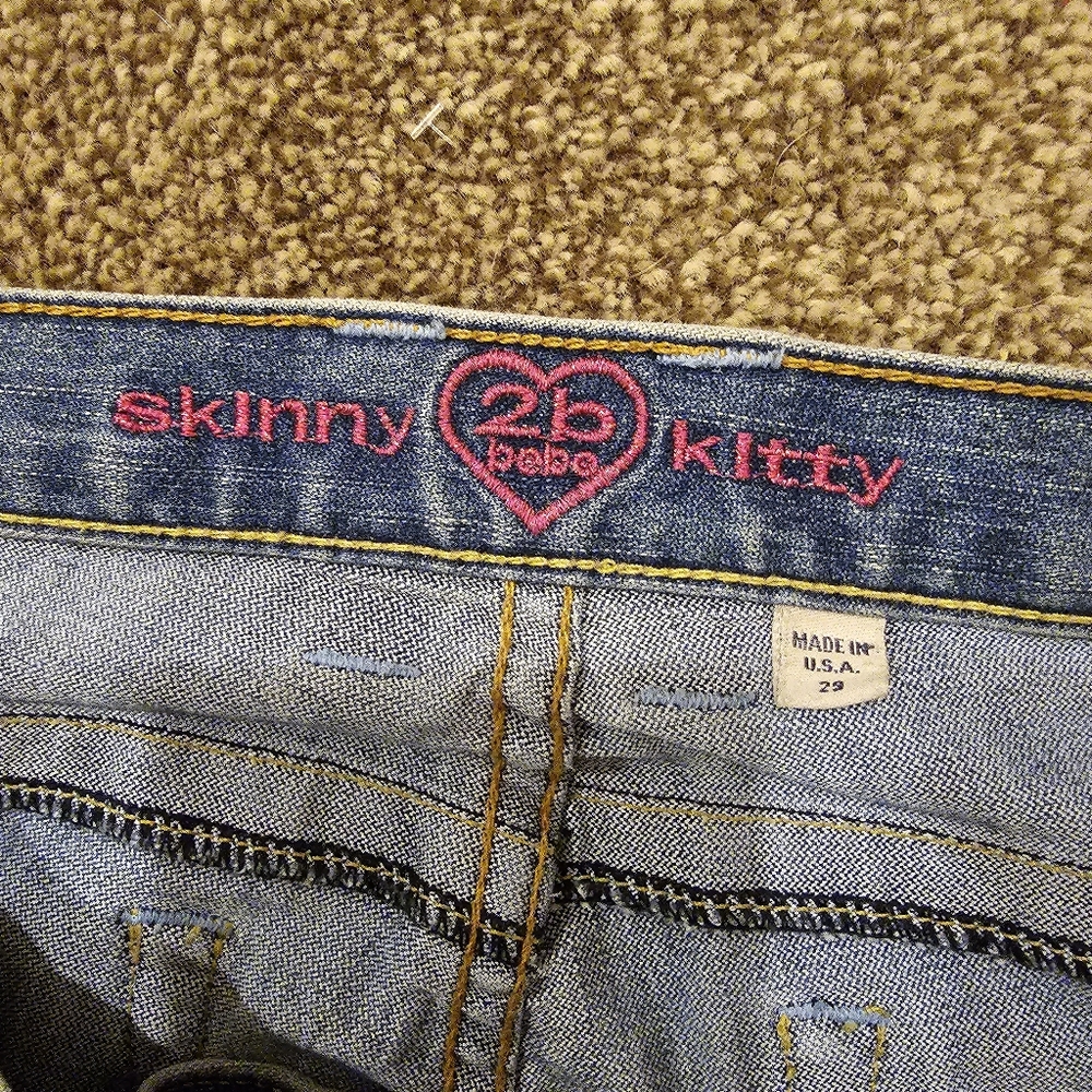2b Bebe graffiti jeans size 29 Used - Picture 5 of 7